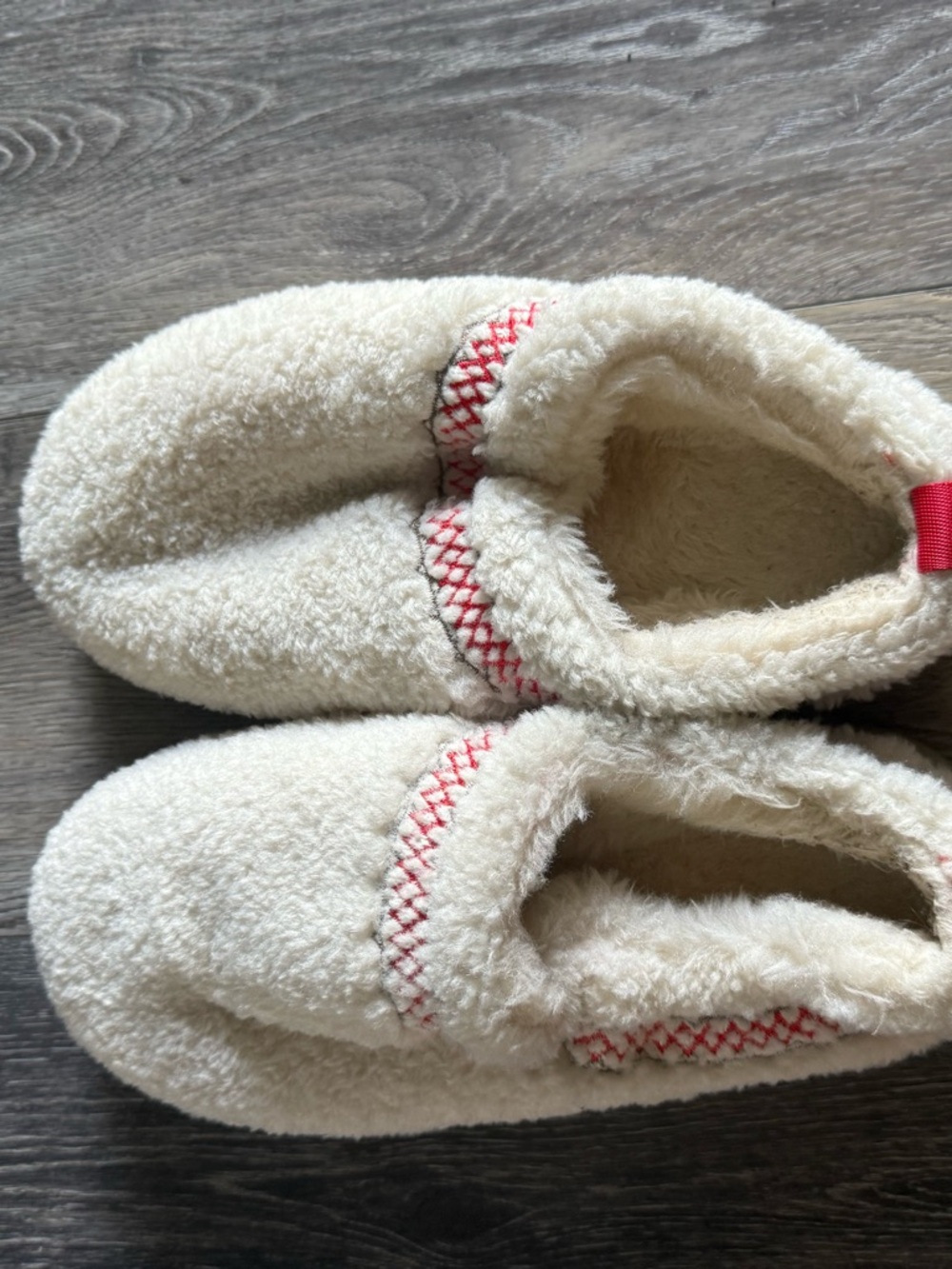 UGG Cream Sherpa Winter Slip-On Slippers with Red Stitching